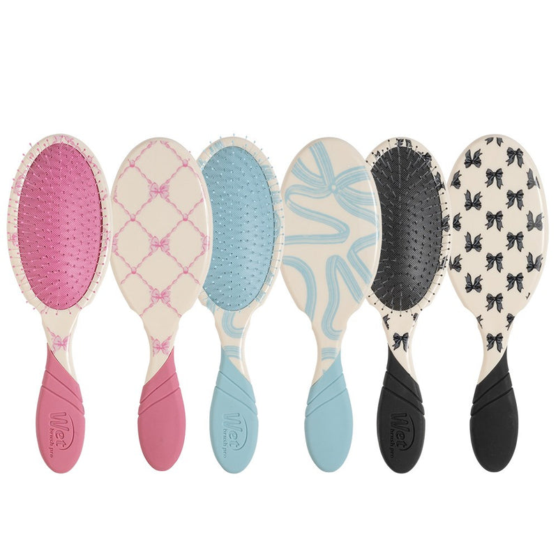 WET BRUSH PRO DETANGLER BOWS ON BOWS BLACK