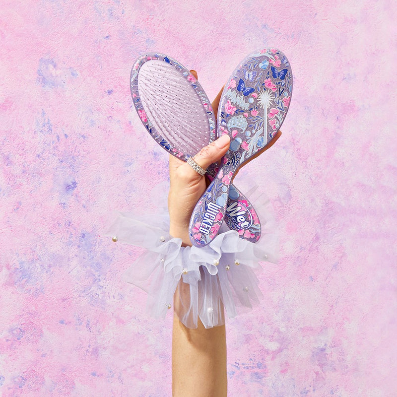 WET BRUSH WICKED 2 GLOW WITH GLINDA DETANGLING KIT